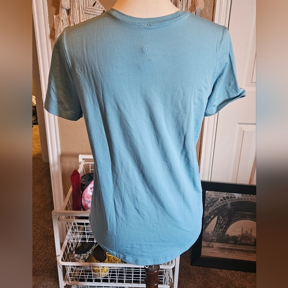 Lululemon Love Crewneck T-Shirt Utility Blue SIZE 6 - Picture 5 of 7